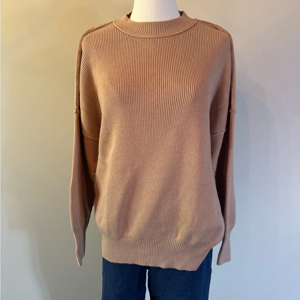 Abercrombie & Fitch Women's Tan Crew Neck Sweater